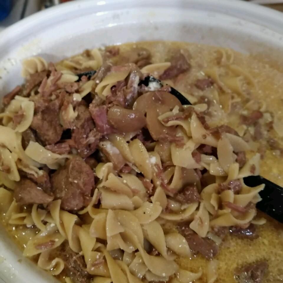 Nồi venison nấu chậm Stroganoff