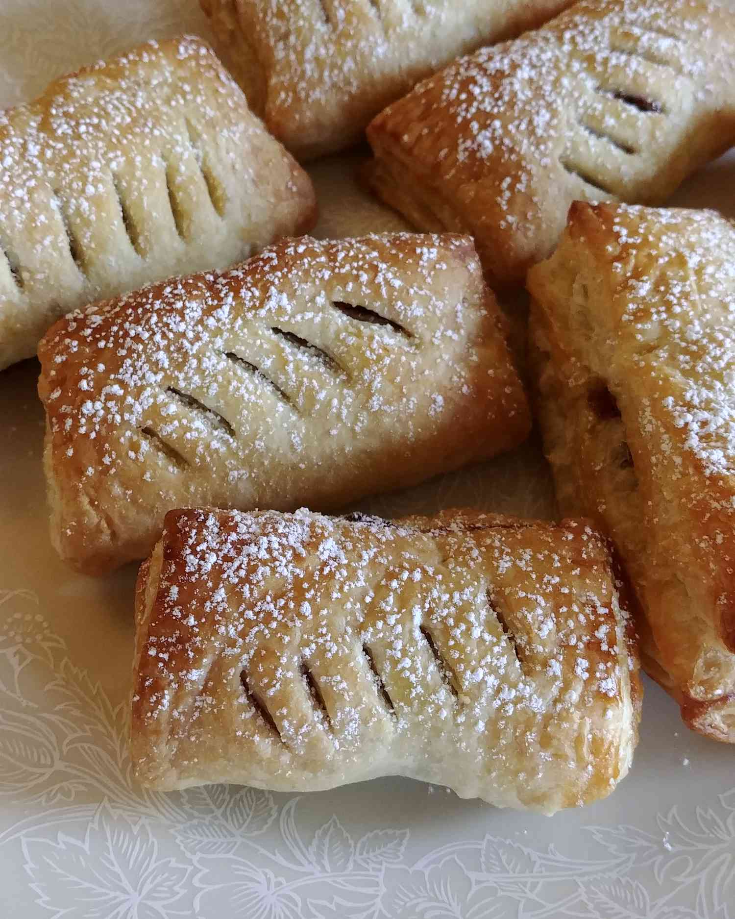 Raspberry Pain au Chocolat (Raspberry Chocolate Swiissants)