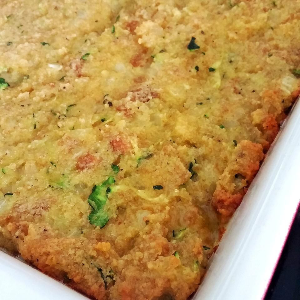 Zucchini Cornbread Nước sốt