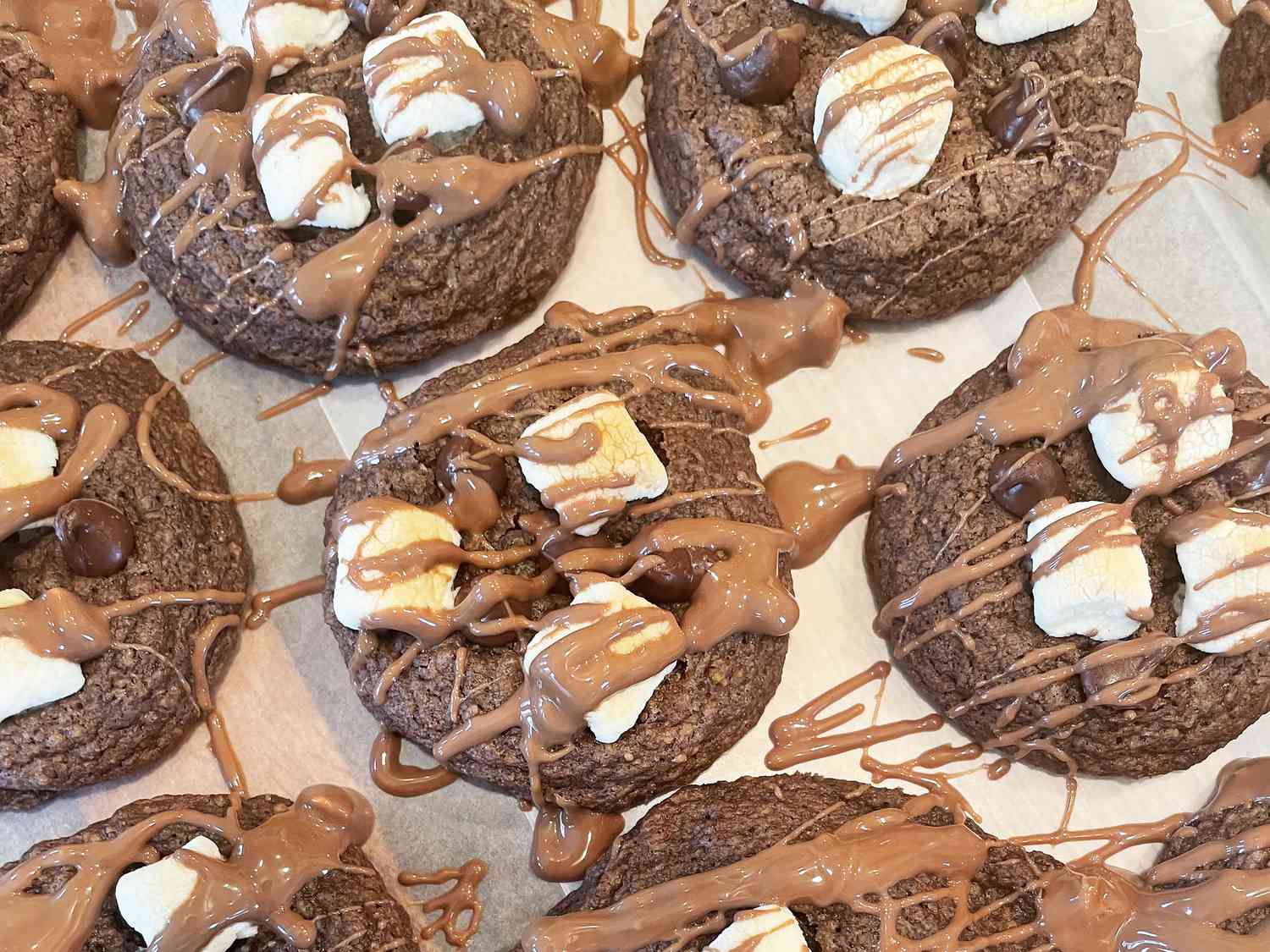 Sô cô la smores cookie với bánh quy graham