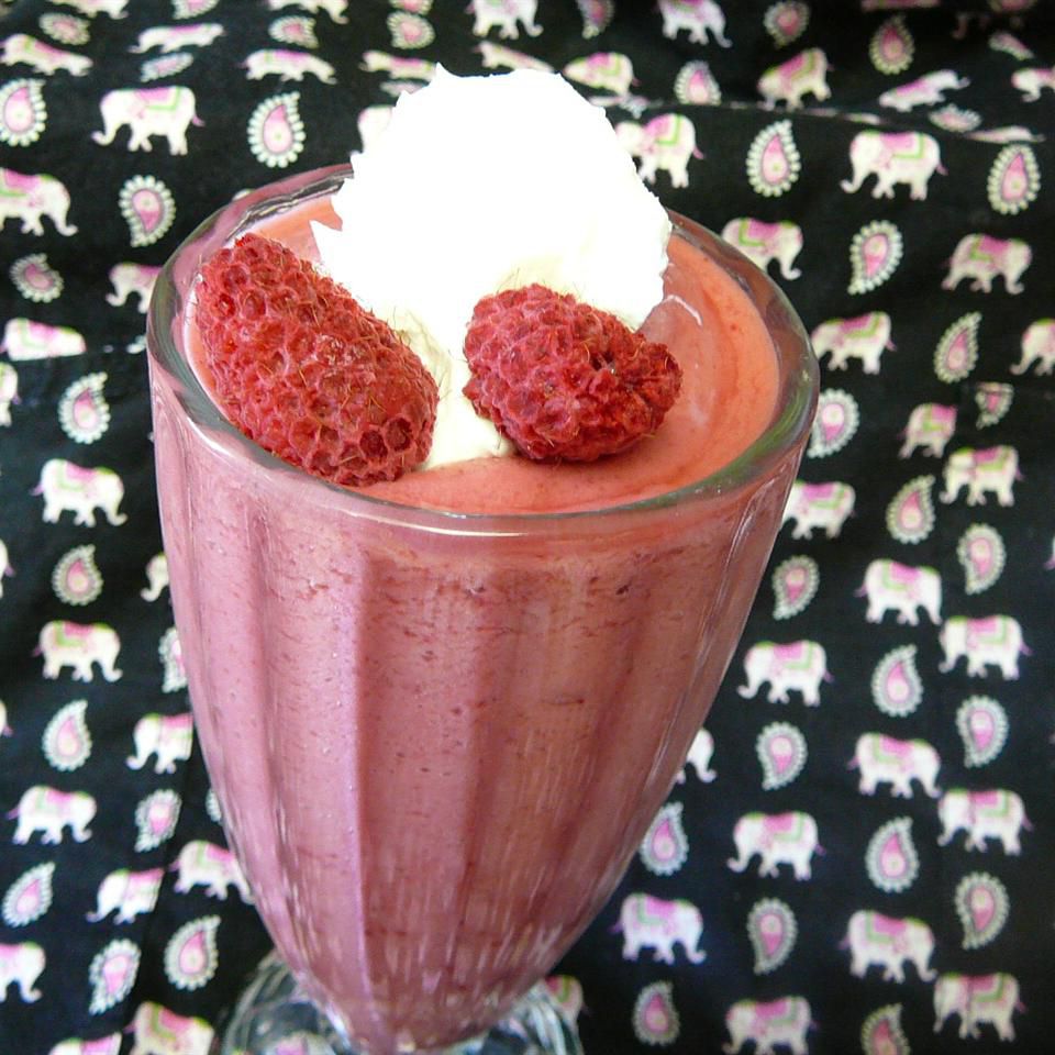 Raspberry-oj-Banana sinh tố