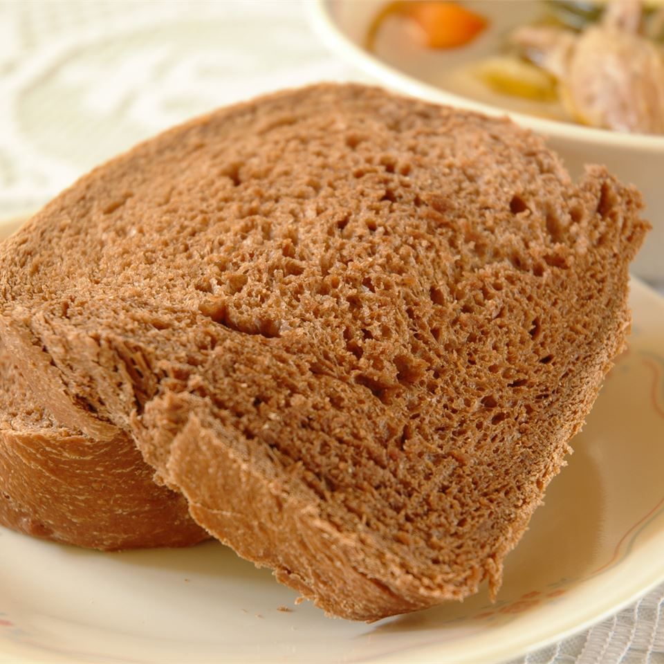 Bánh mì lúa mạch đen Pumpernickel