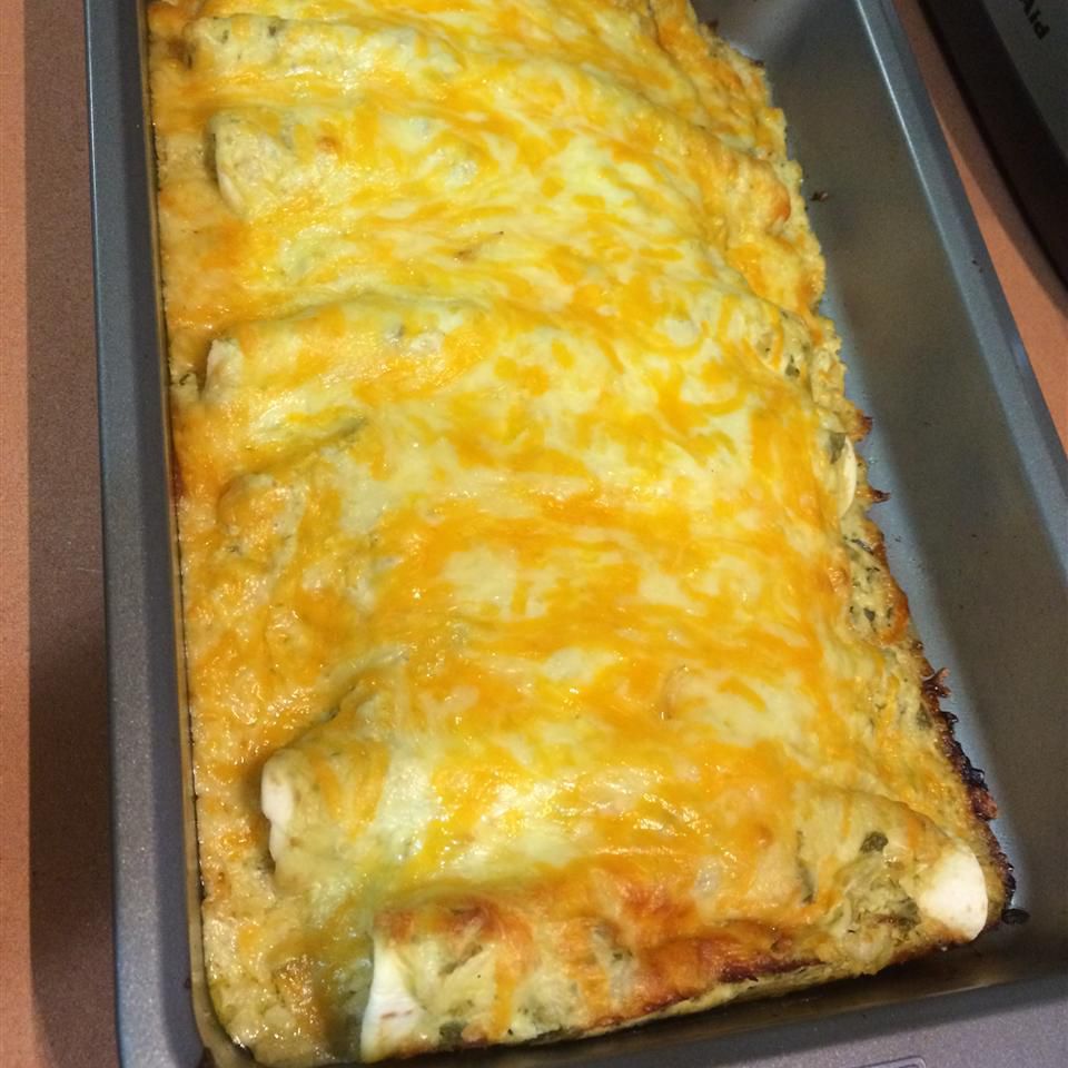 Green Chile Enchiladas với gà tây còn sót lại