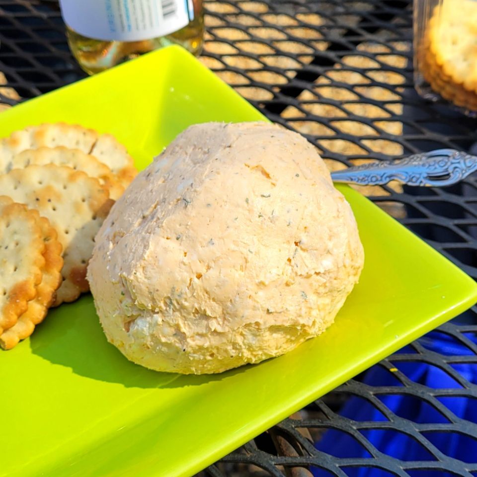 Buffalo Chesen Cheese Ball