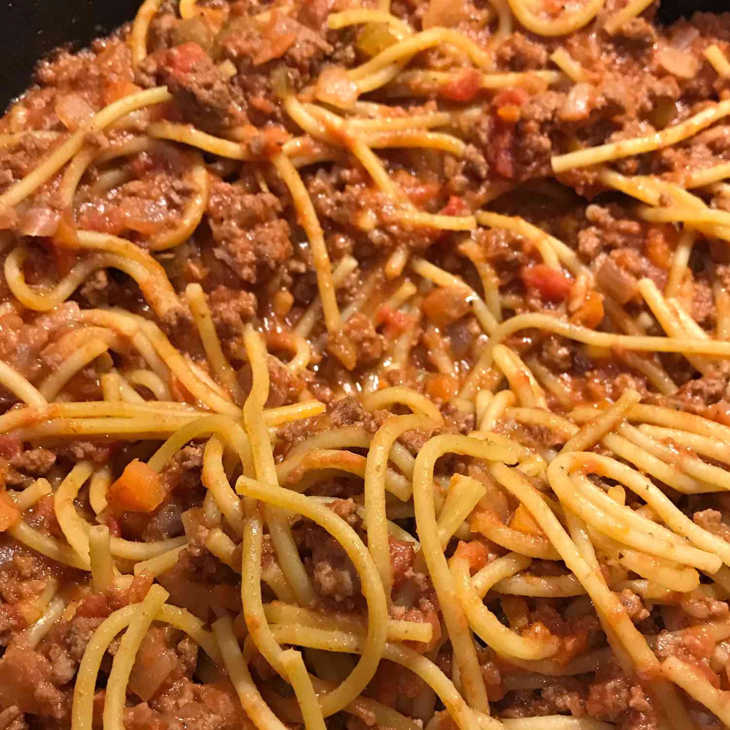 Contadina nước sốt bolognese