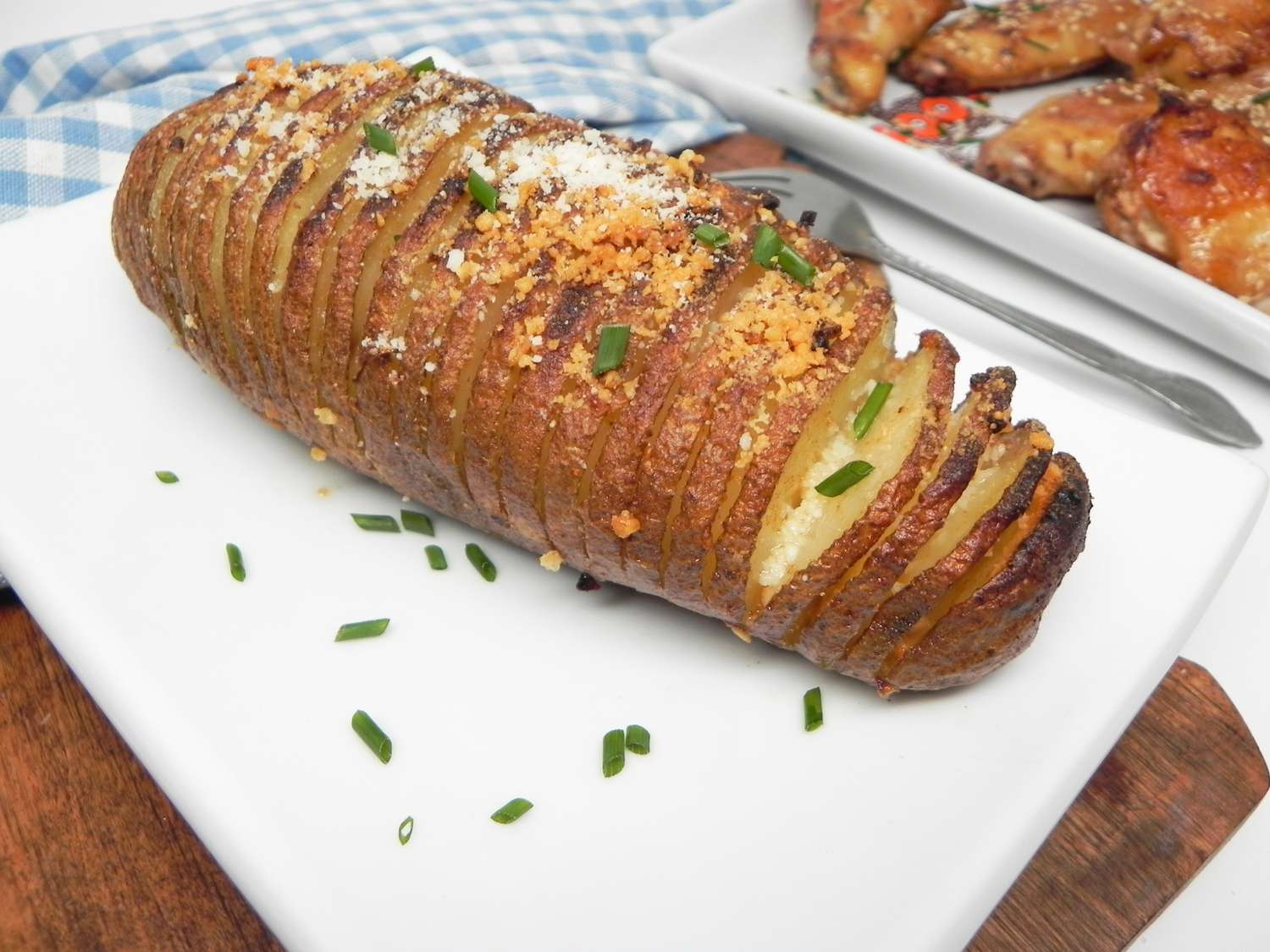 Khoai tây nướng Hasselback