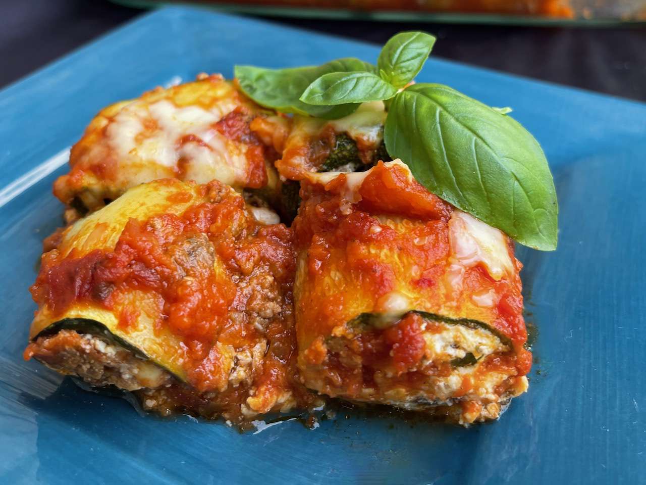 Zucchini lasagna cuộn