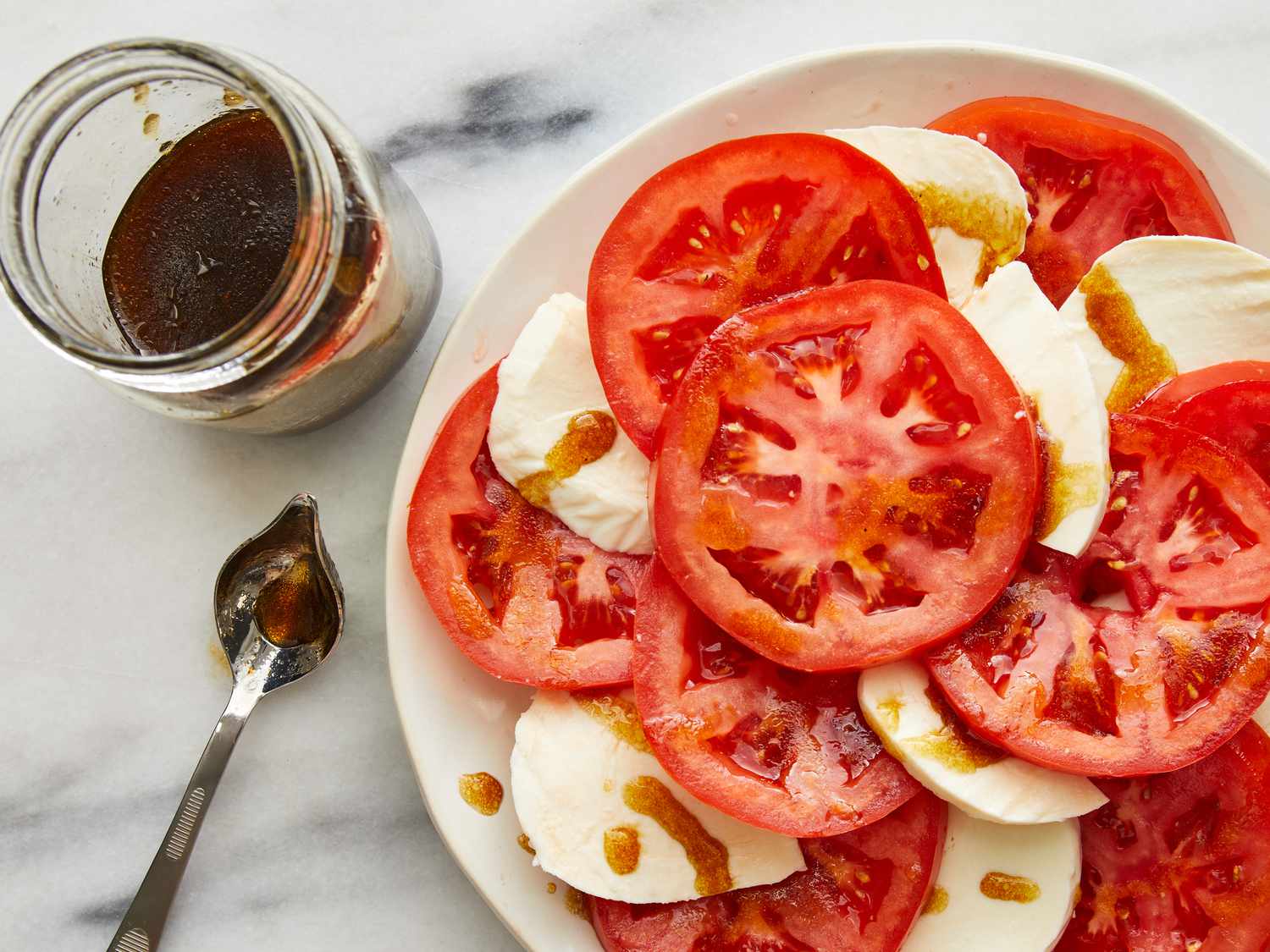 Cà chua mozzarella salad