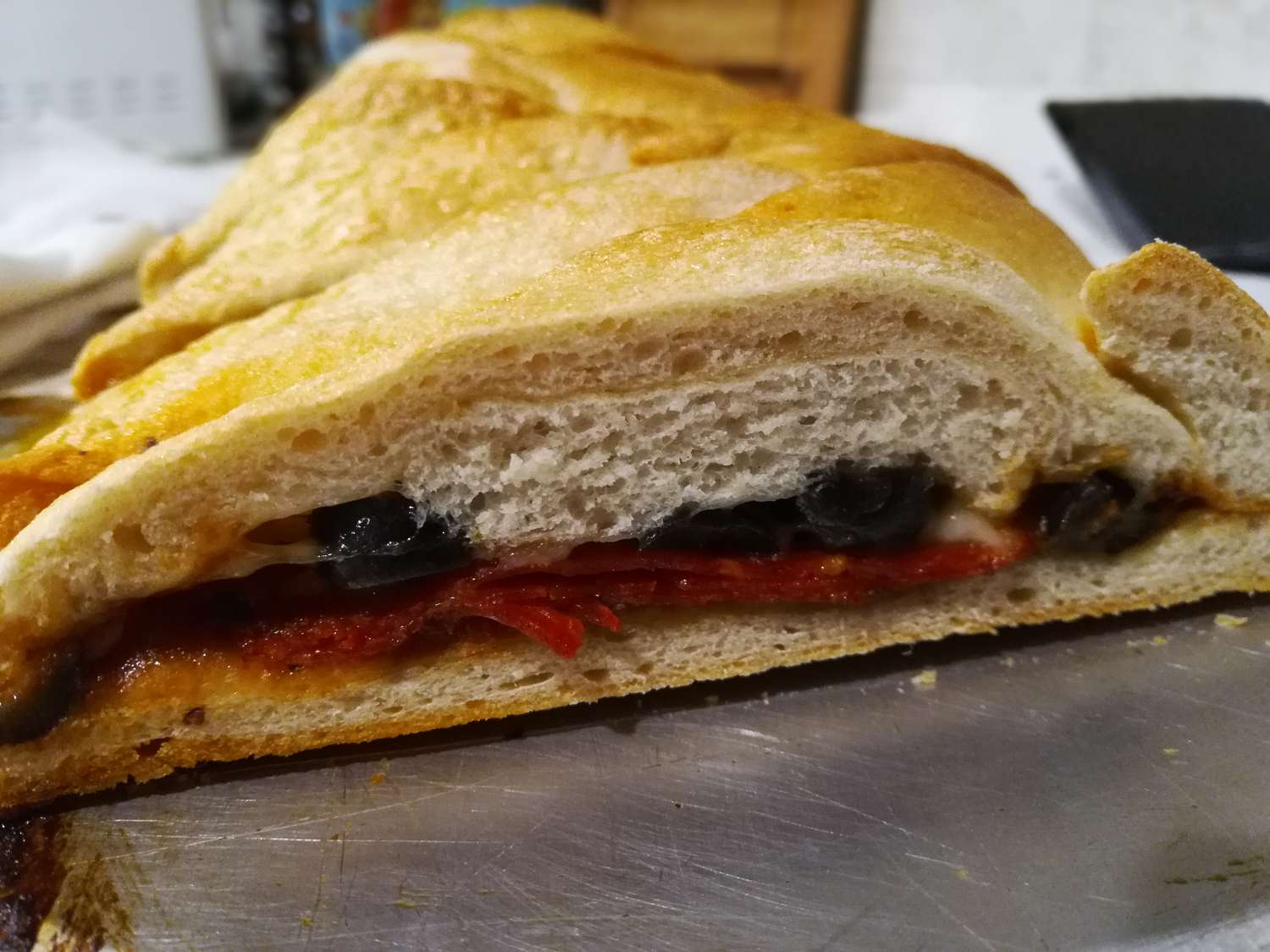 Máy làm bánh mì calzone