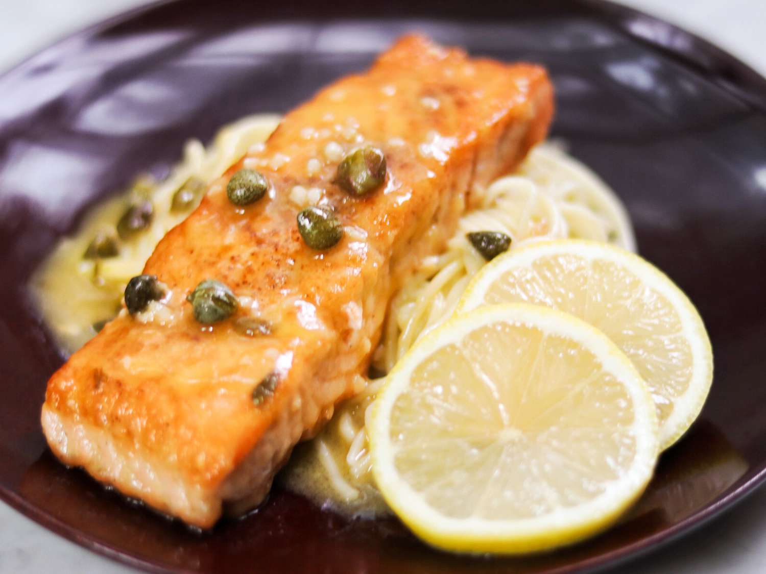 Salmon piccata nhanh chóng