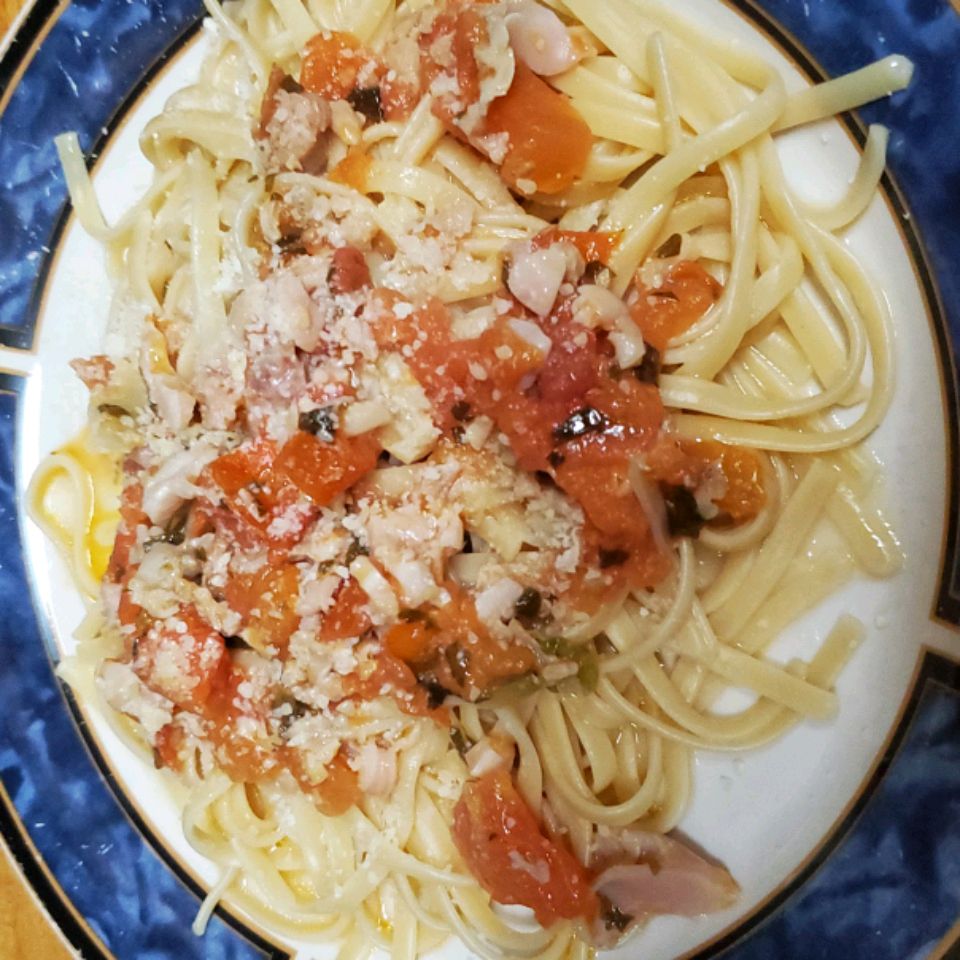 Ngao linguine