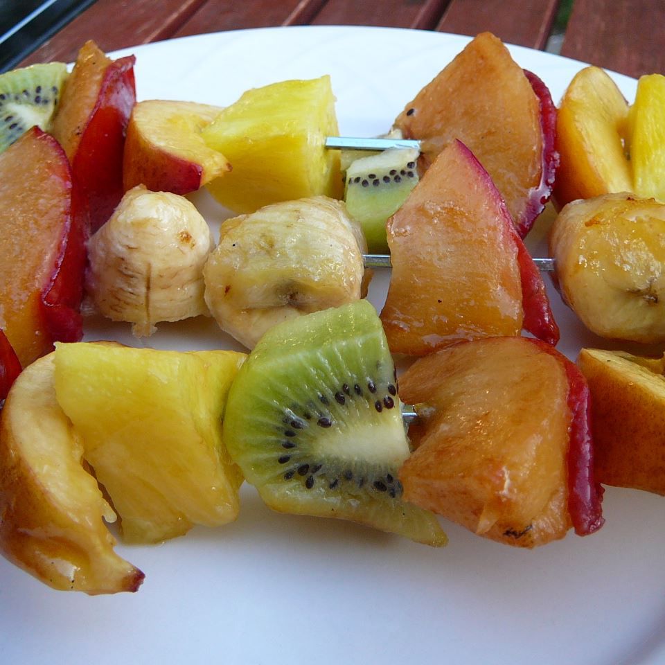 Kabobs trái cây nướng