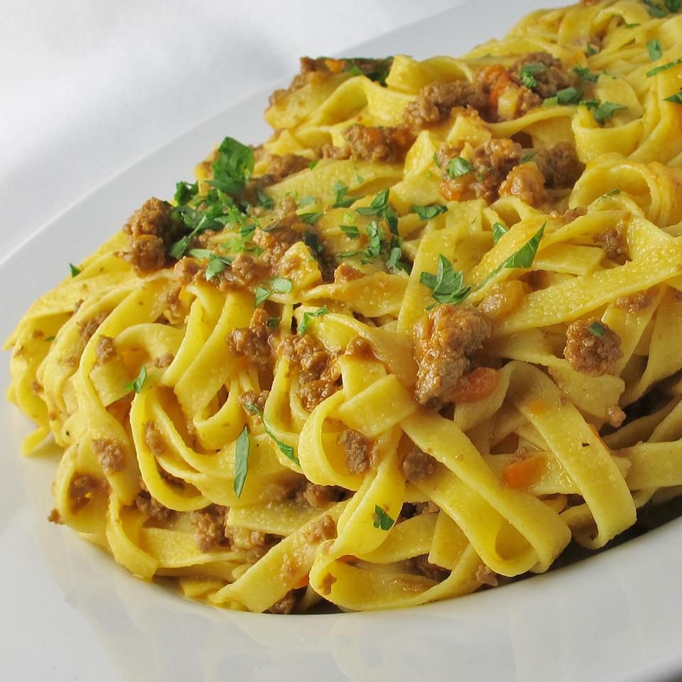 Rag Bolognese (Nước sốt thịt Bắc Ý)