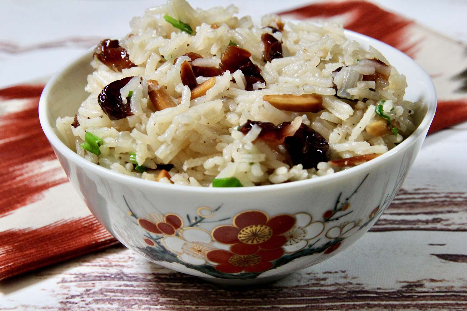 Cranberry và Almond Rice Pilaf