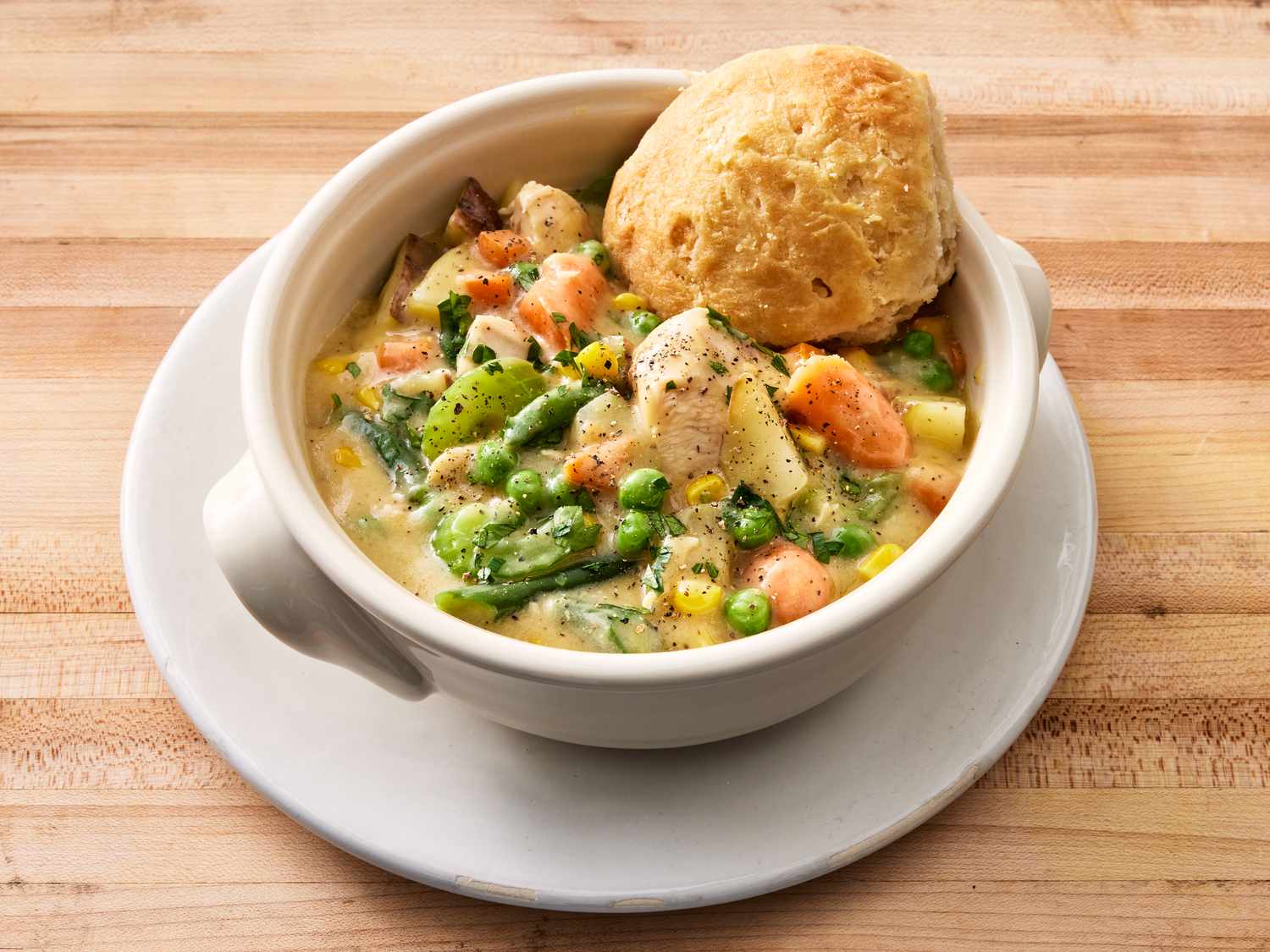 Slow Noker Chicken Pot Pie Stew