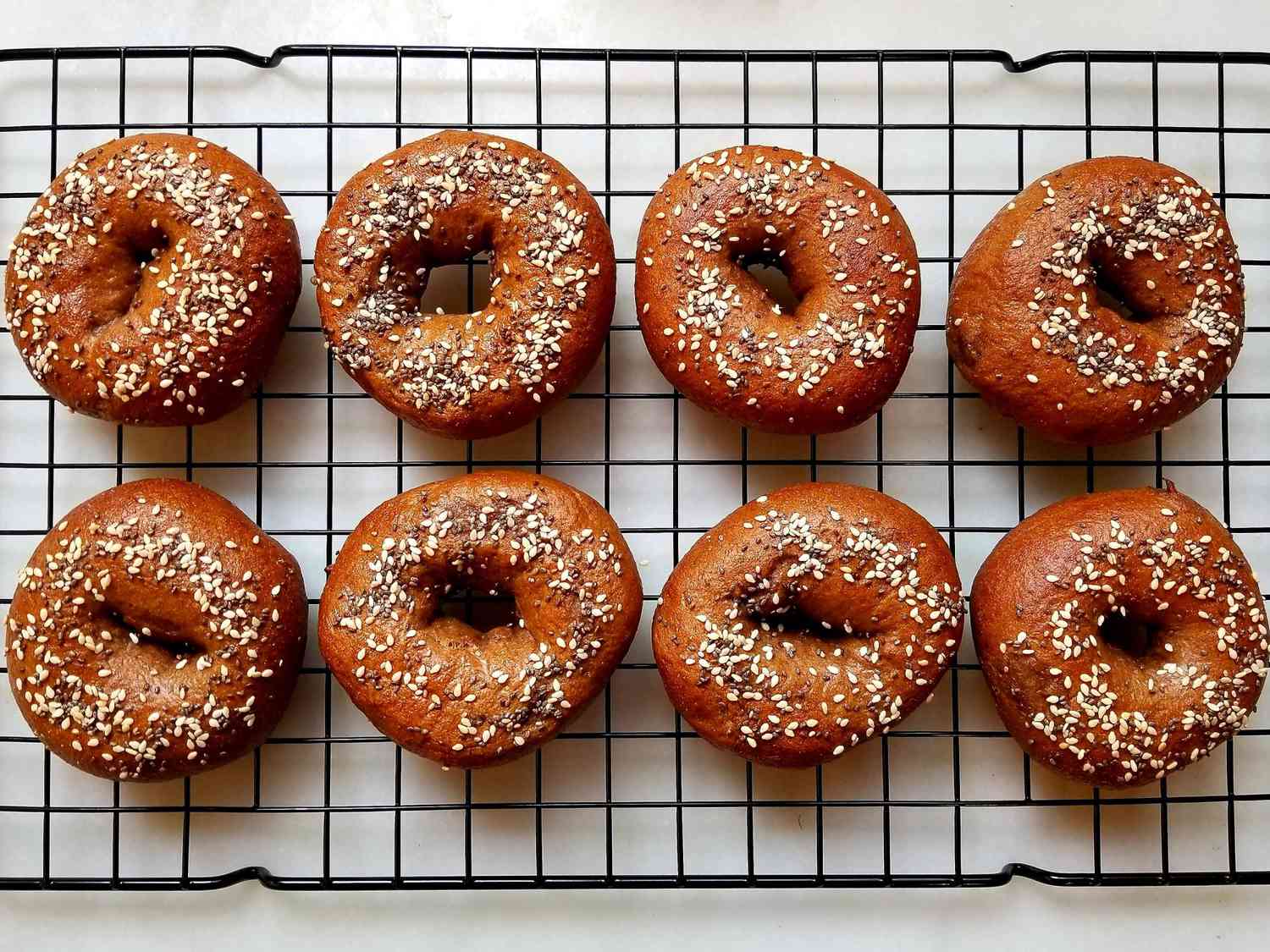 Pumpernickel bagels