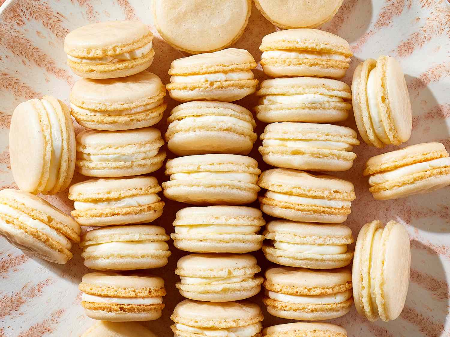 Macarons (macaroons Pháp)