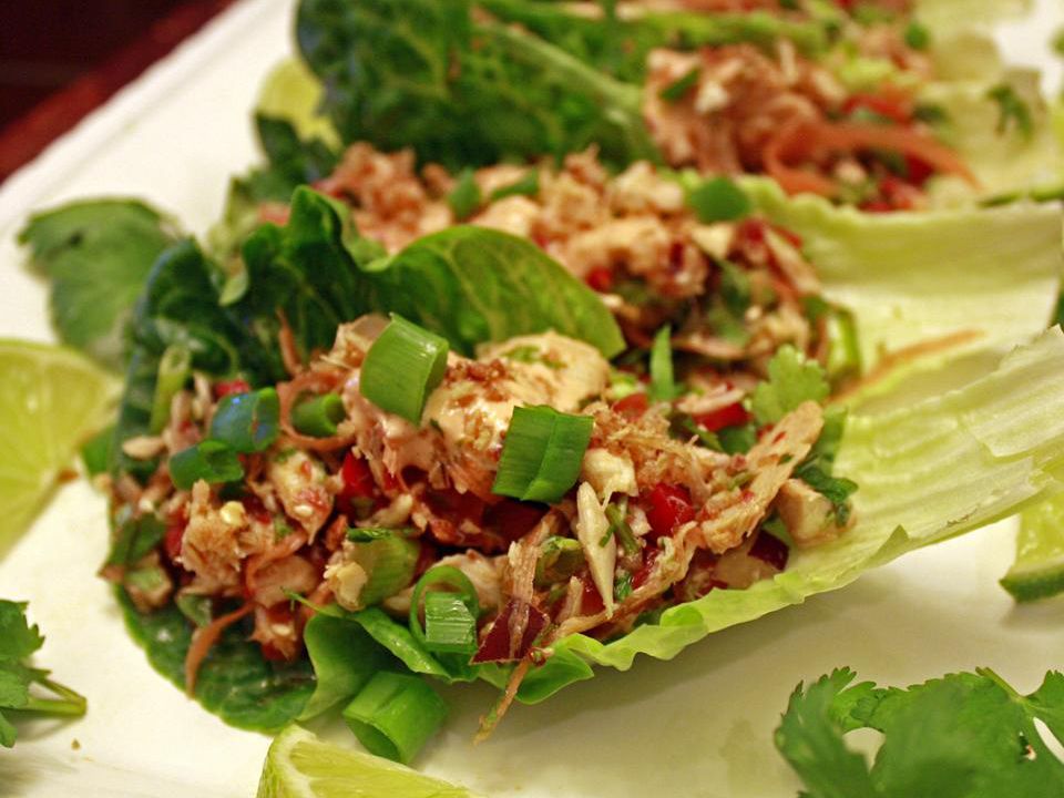 Thai Spicy Tuna Rà ăn bao bọc