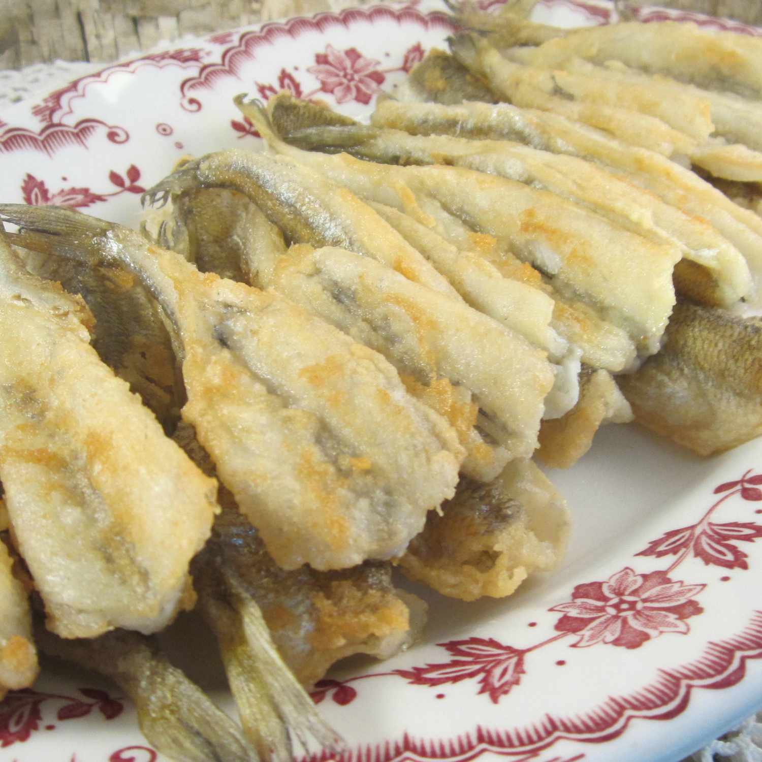 Smelts chiên giòn