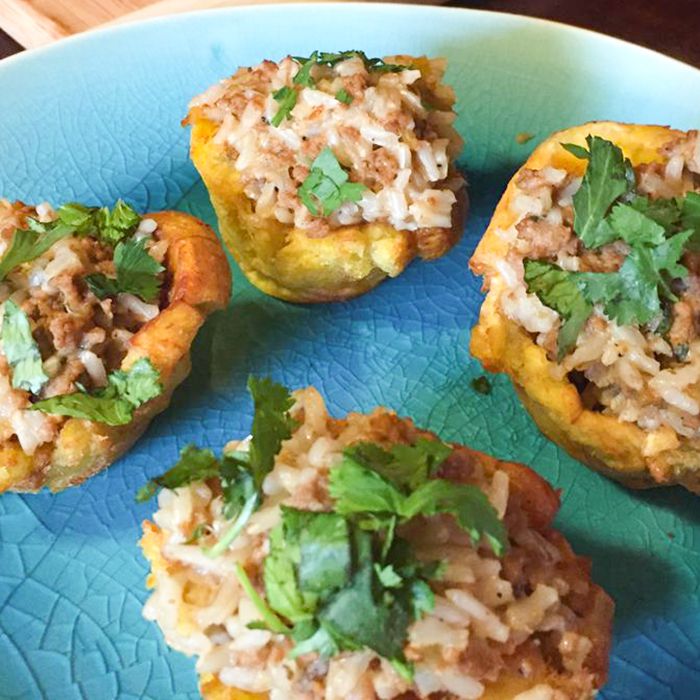 Tostones Rellenos (Cúp chuối nhồi)