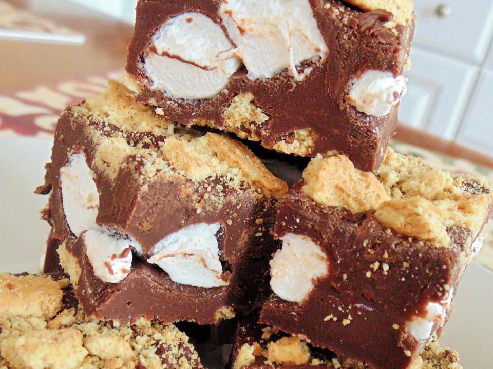 S'mores Fudge