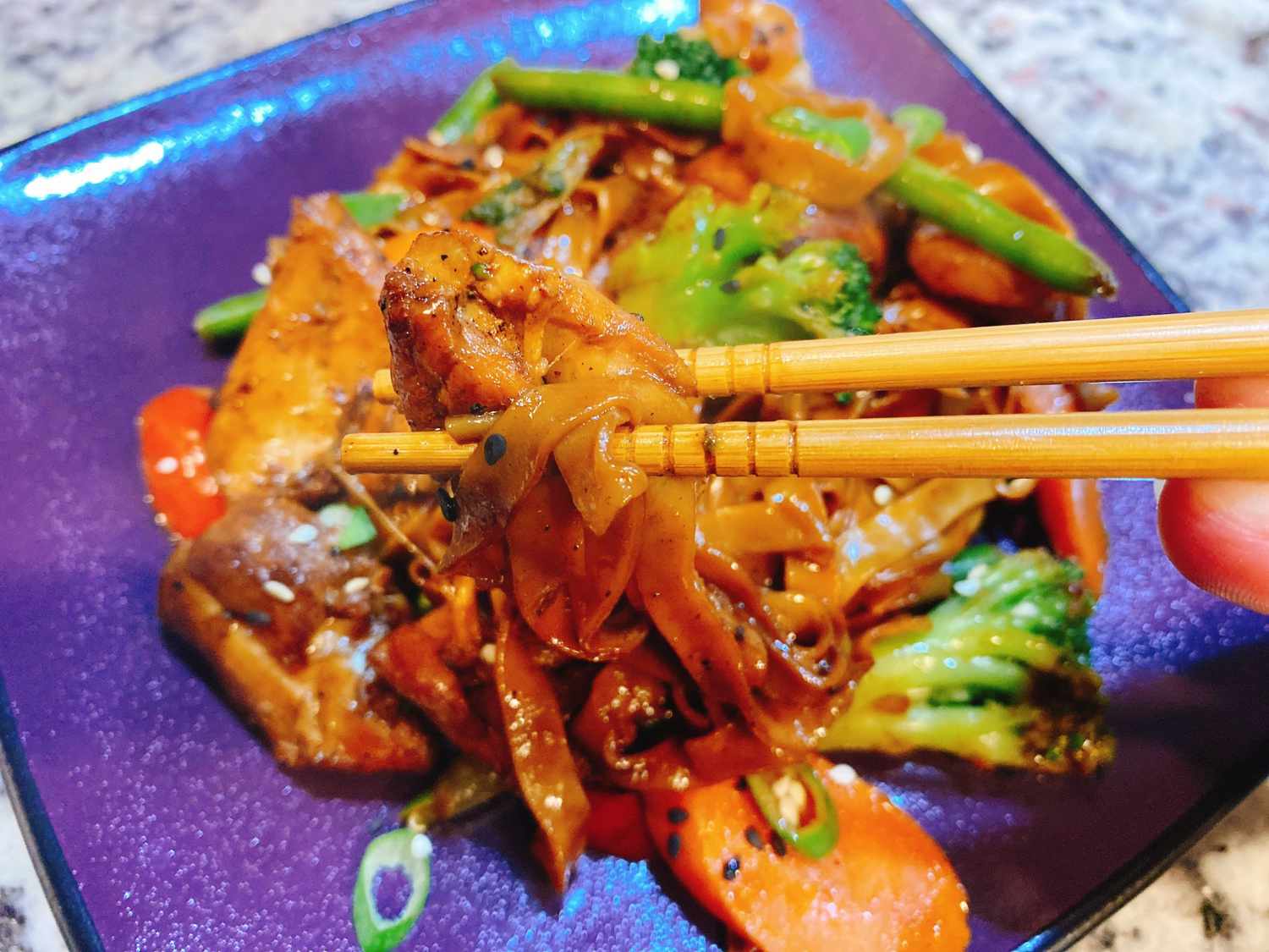 Gà teriyaki và mì